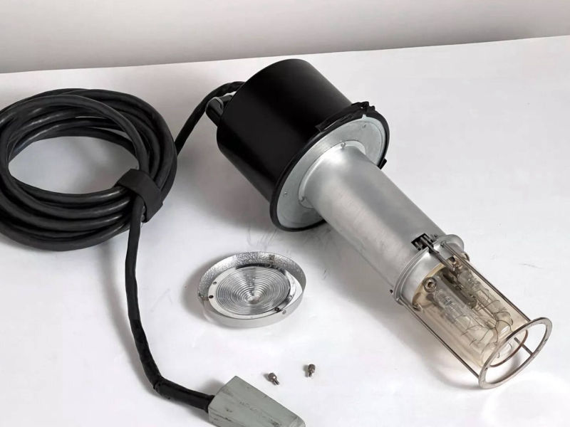 Broncolor Hazylight BiTube head                  √